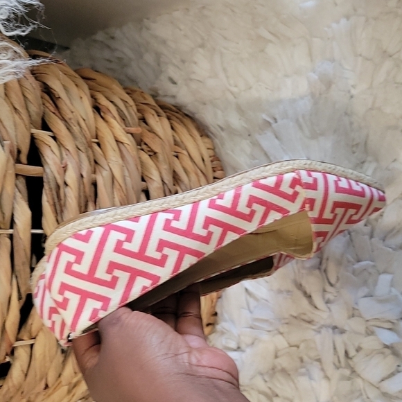 Rowen Geometric Print Pink And White loafers - Picture 8 of 10